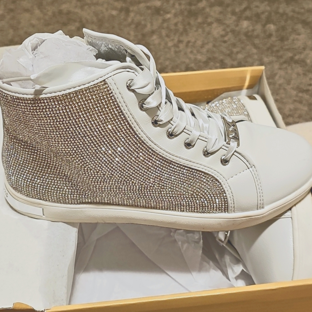 Michael Kors White Rhinestone Kids Shoes  Big Kids Size 5. Worn Once.